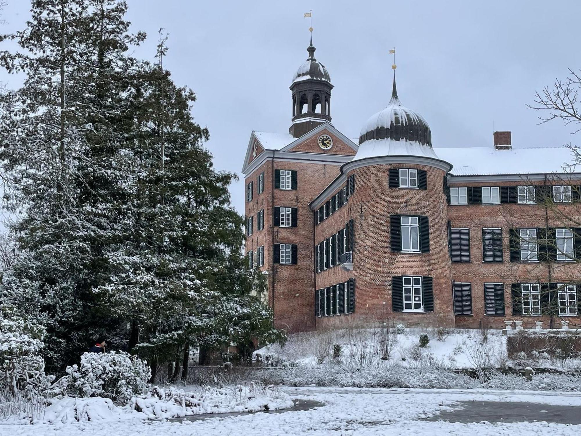 Flat In Eutin On The Kleiner Eutiner See Lake ภายนอก รูปภาพ
