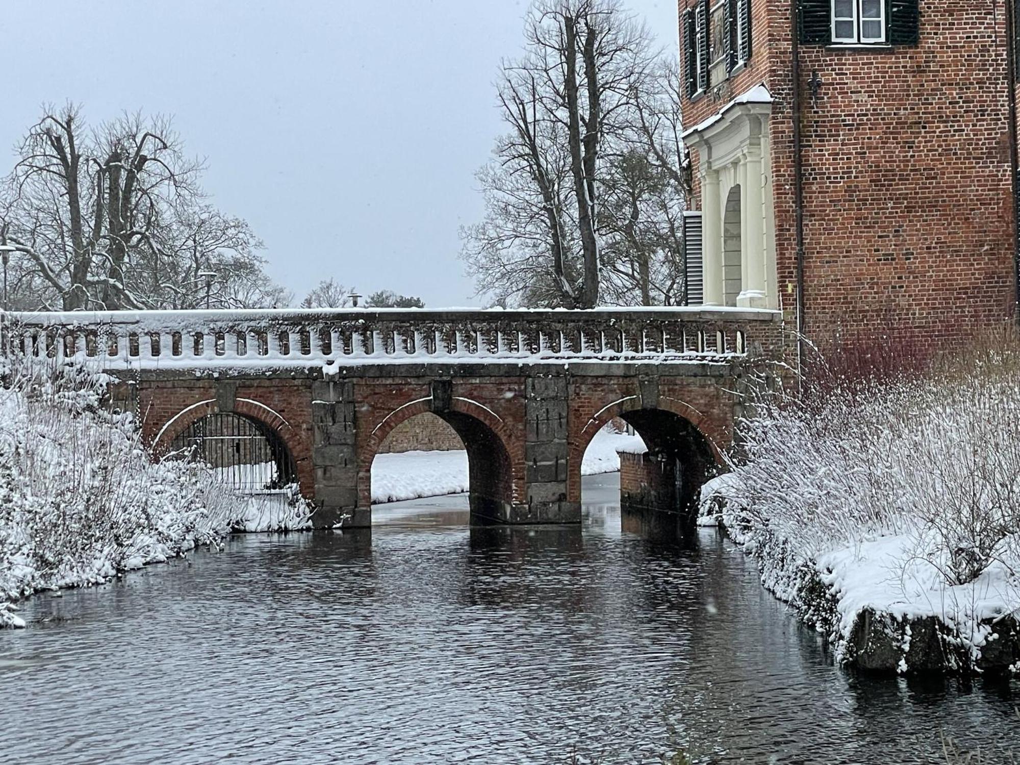 Flat In Eutin On The Kleiner Eutiner See Lake ภายนอก รูปภาพ